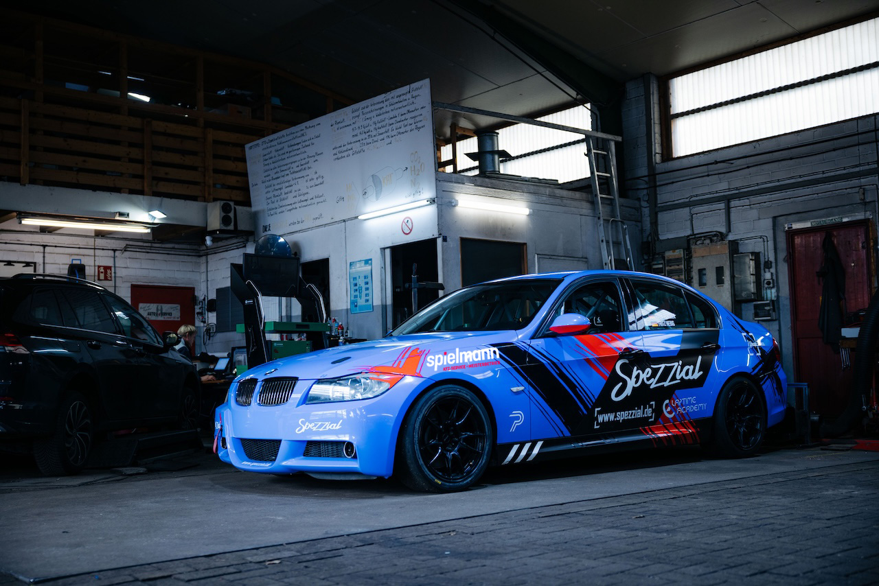 spielmann-kfz_1280-64-opt